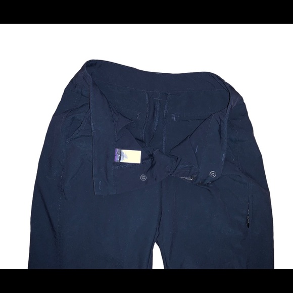 Women’s Patagonia black pants Sz. 8 - Picture 3 of 5
